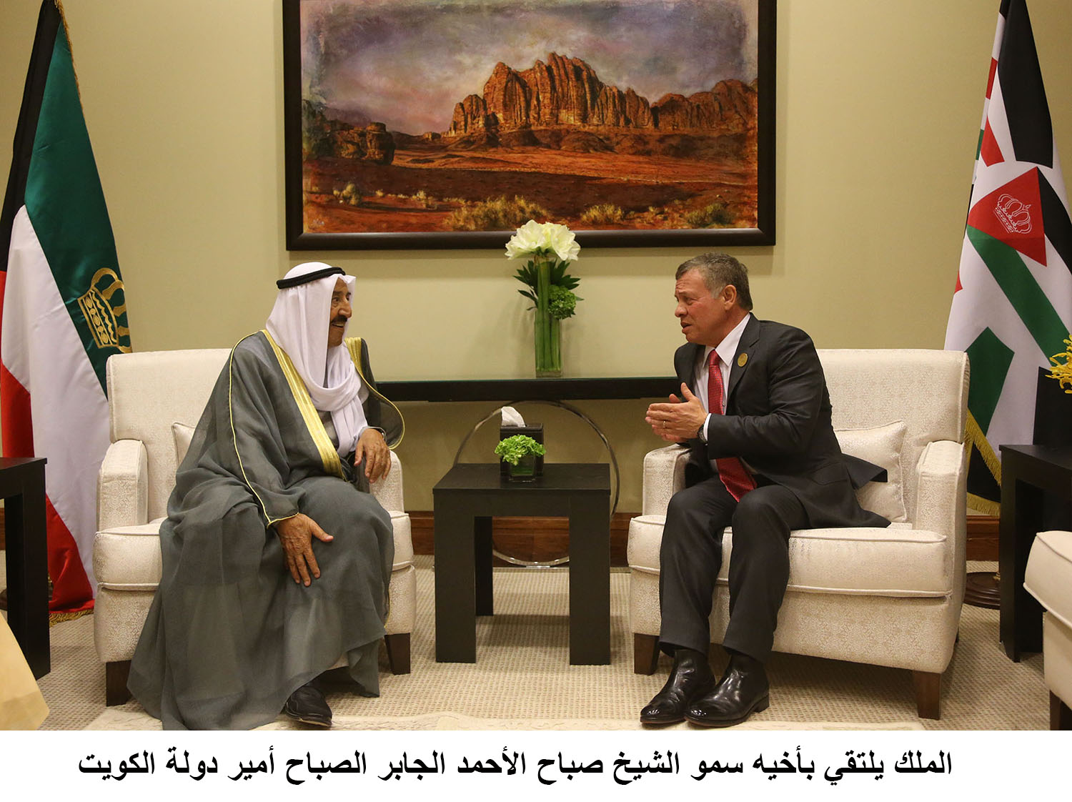 King meets Amir of Kuwait, Oman's deputy PM