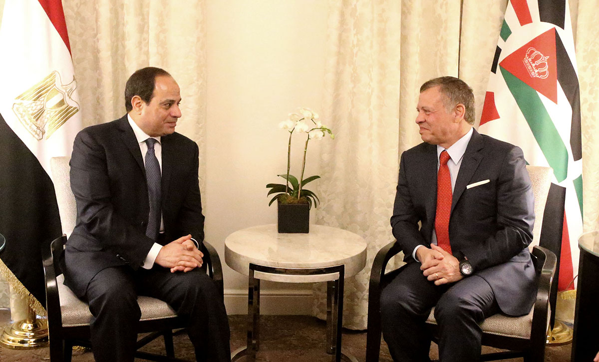King, Egyptian president hold talks in Washington