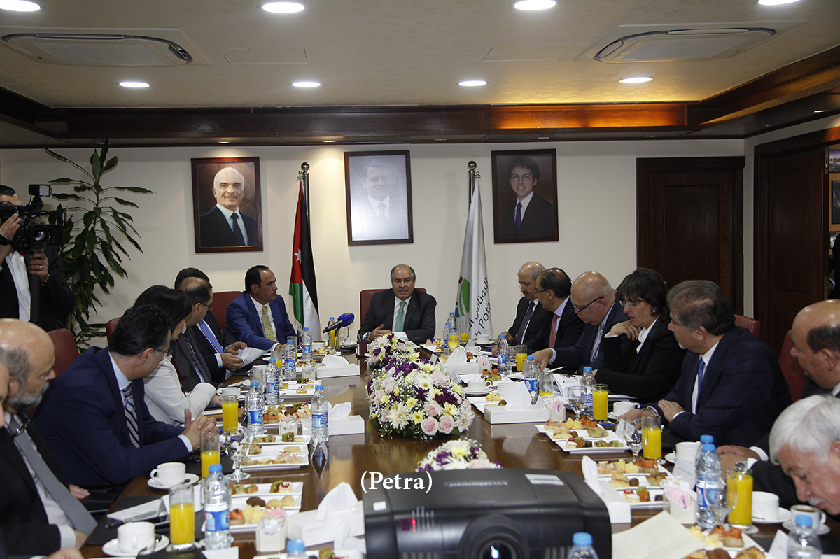 PM, economic team visit Arab Potash Company