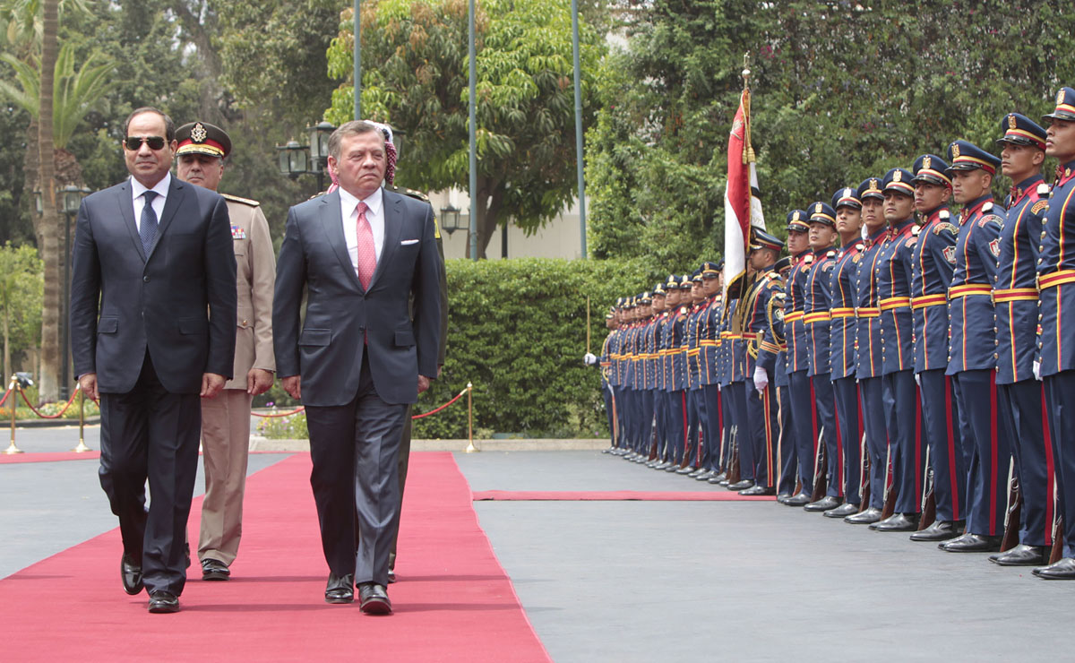 King arrives in Cairo