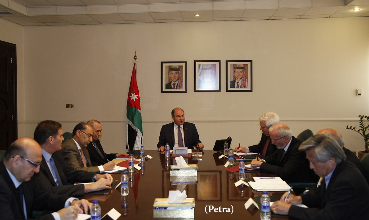 PM, int'l experts discuss progress of Jordan's atomic energy programme