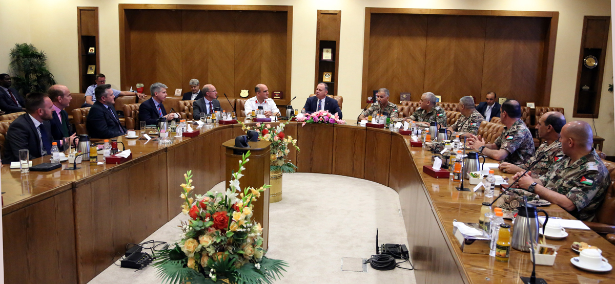 Prince Faisal receives UK military delegation