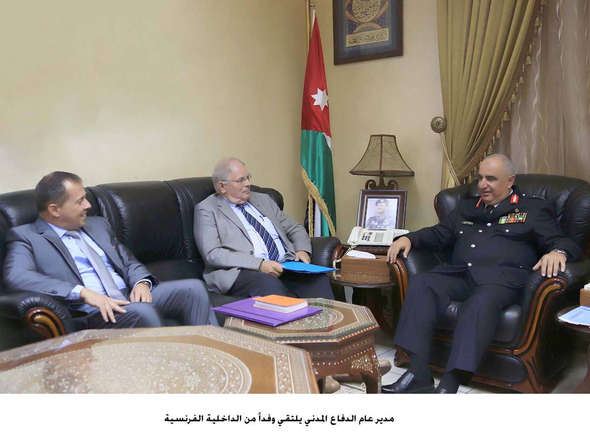 Civil Defense director meets French delegation