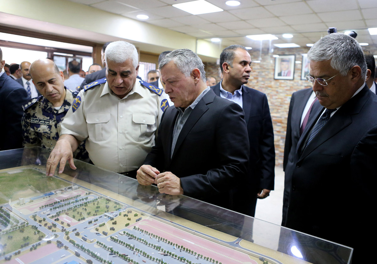 King visits Amman Customs House