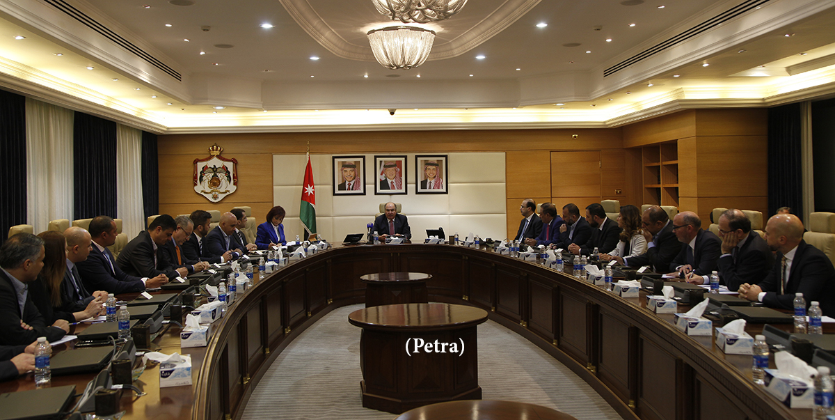 PM meets representatives of ICT sector