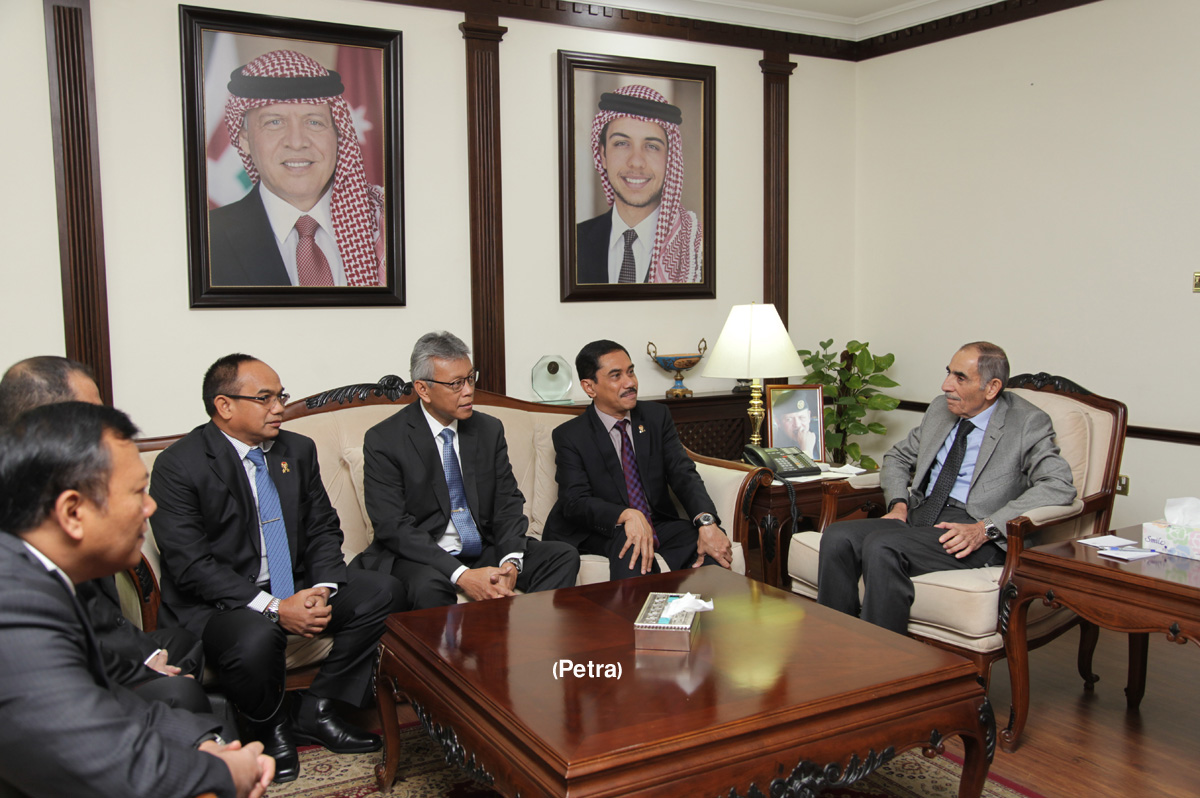 Interior minister meets Indonesia's National Counterterrorism Agency Chief