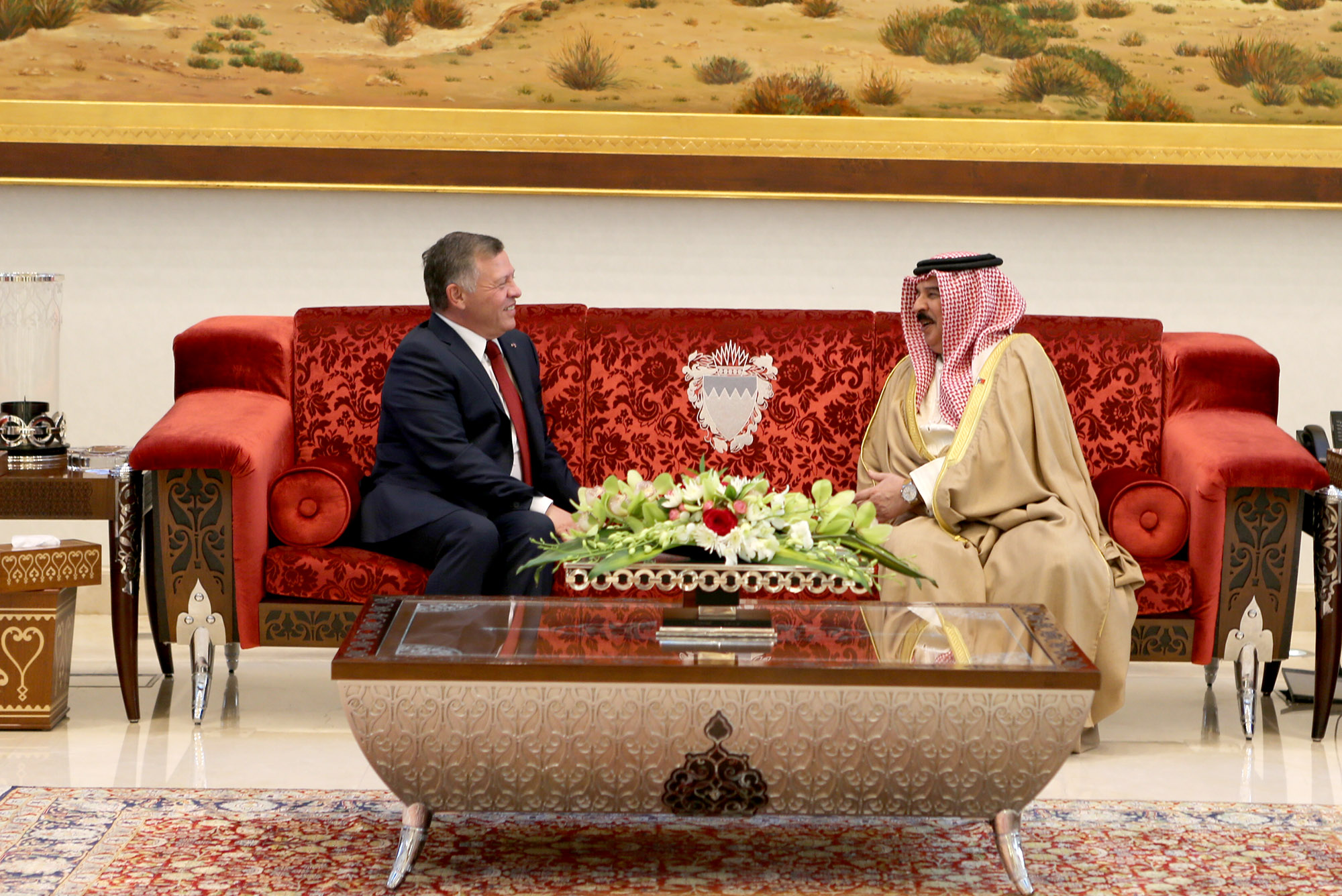 King, Bahraini monarch hold talks on ties, region