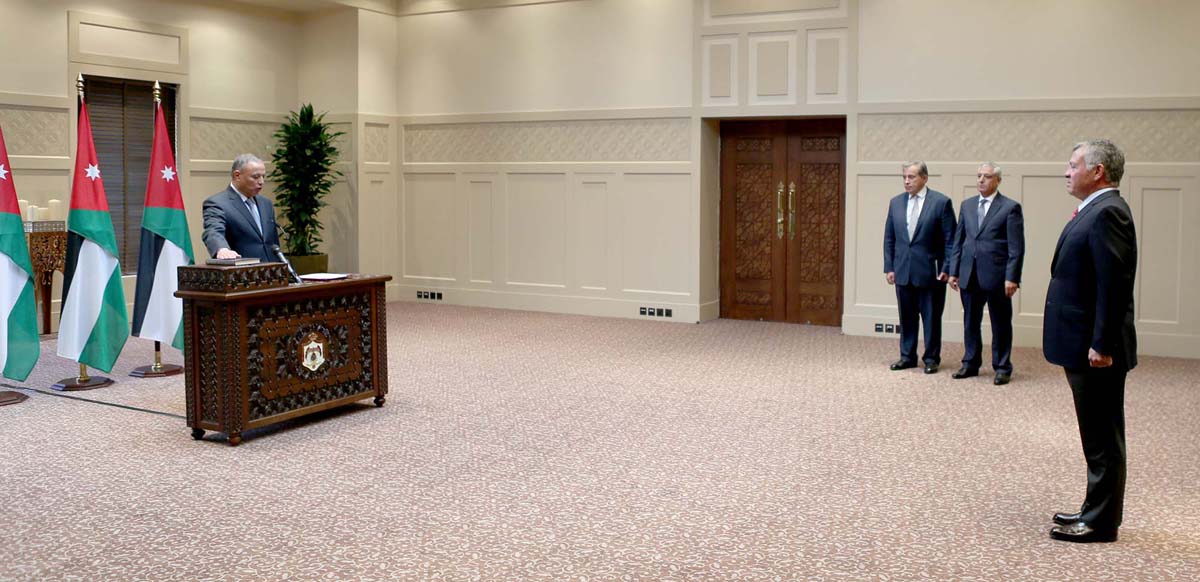 Al-Ababneh sworn in as Supreme Administrative Court president