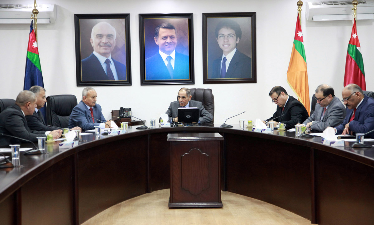 Interior Minister meets newly-appointed governors