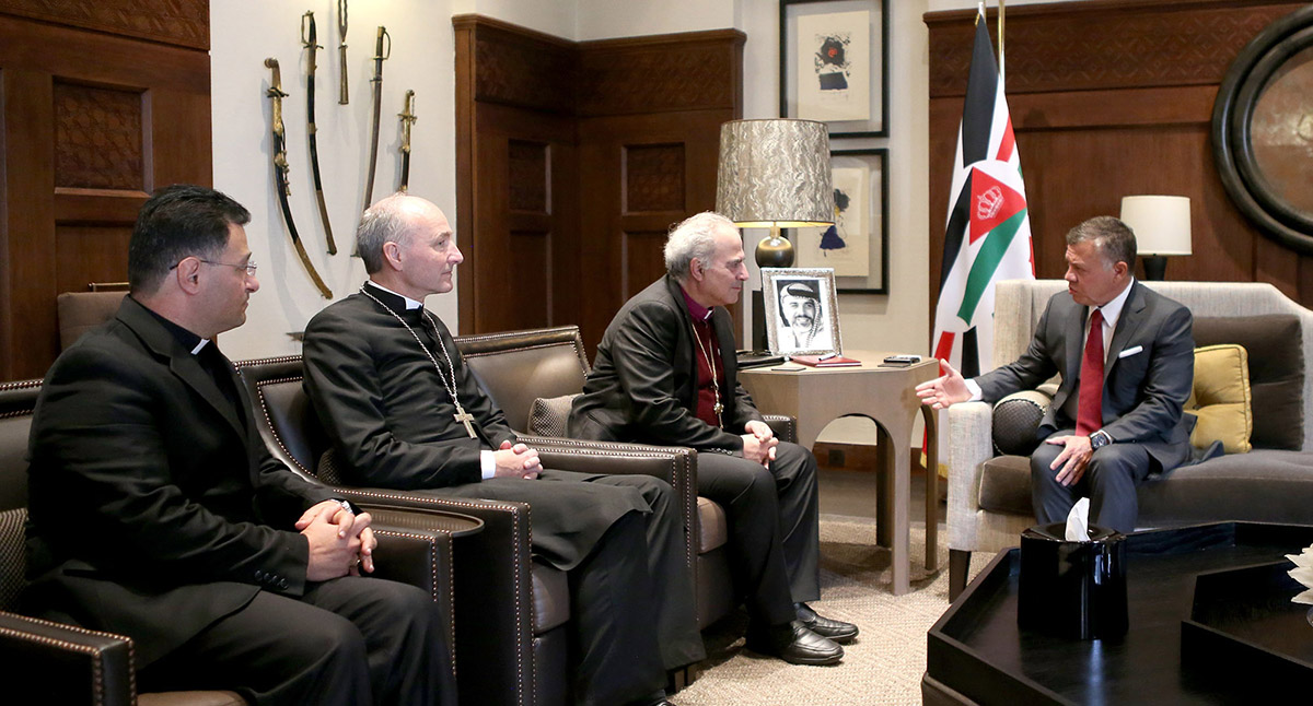 King receives bishop of Evangelical Lutheran Church in Jordan and the Holy Land