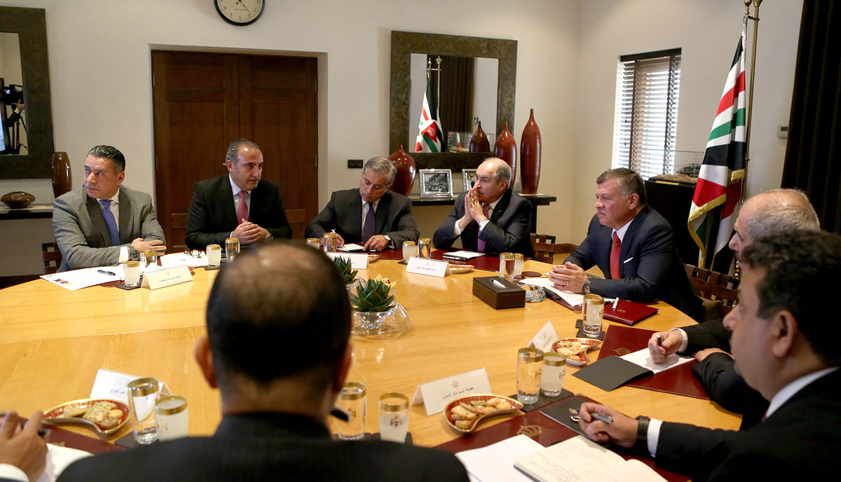 King follows up Greater Amman Municipality's plans in vital sectors