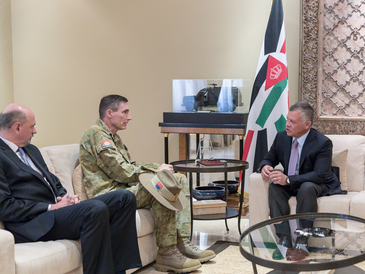 King meets Australian Army Commander