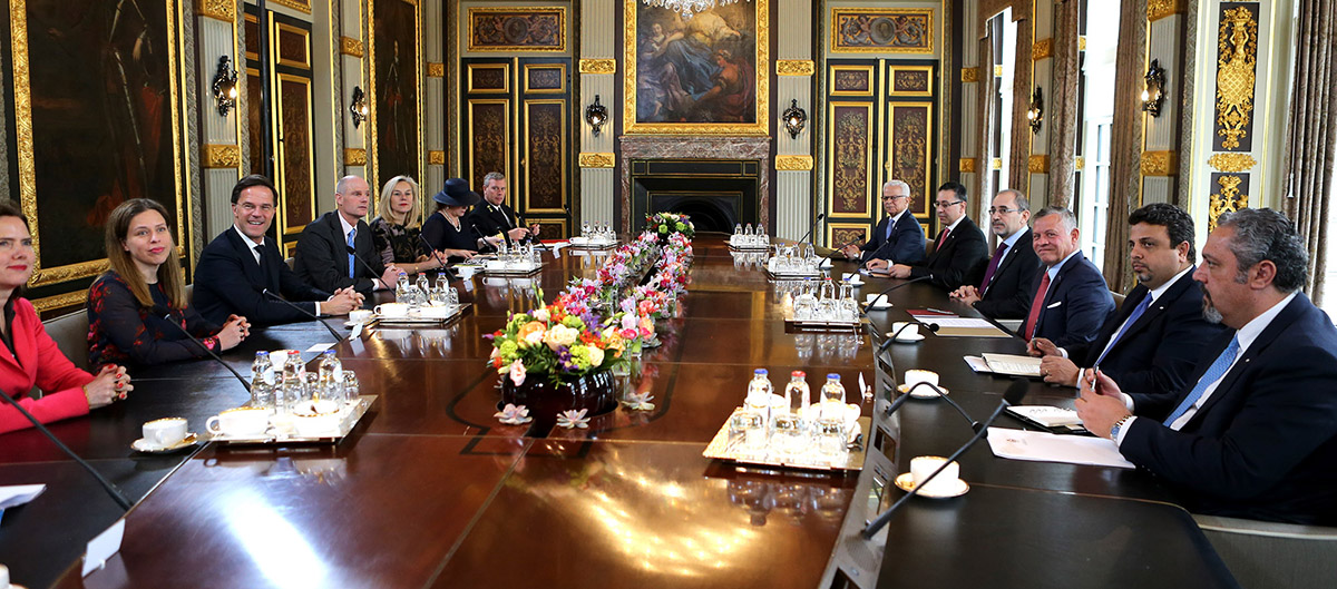 King holds talks with Dutch prime minister in The Hague