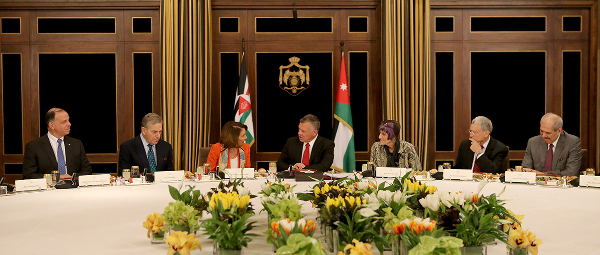 King meets with U.S. lawmakers