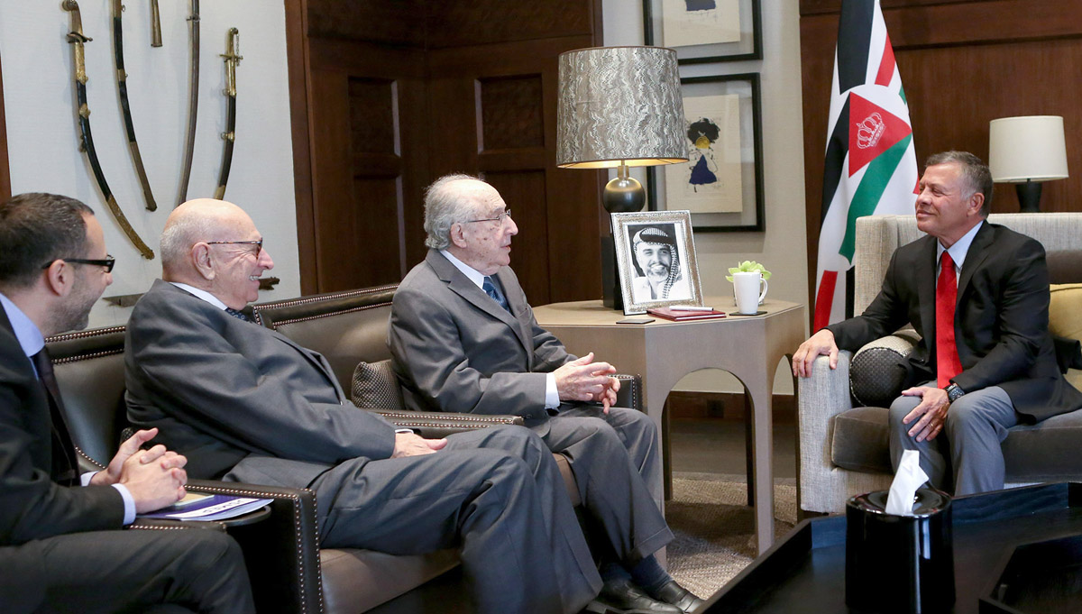 King, U.S. delegation discuss Mideast peace process