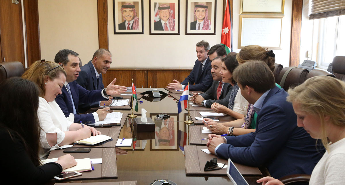 Fakhoury briefs Dutch delegation about economic challenges facing Jordan