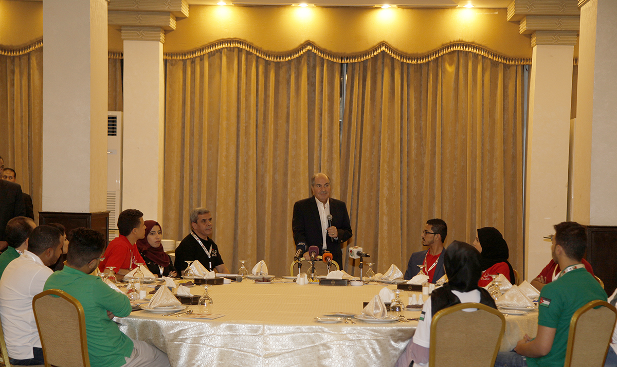 PM: Gov't to foster partnership with youth to achieve reform vision