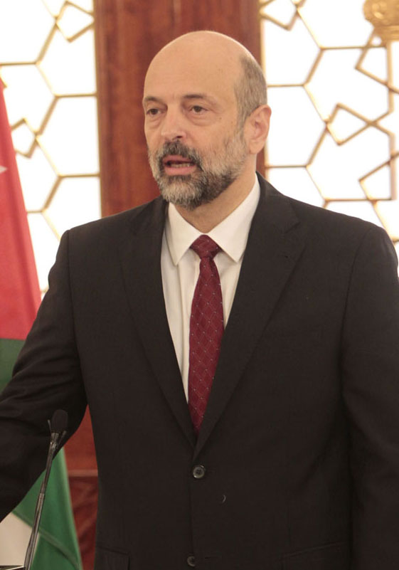 Razzaz thanks Gulf states for aid package to Jordan