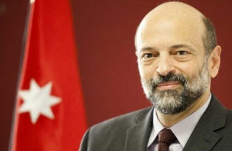 We seek to agree on "pact" leading to "parliamentary governments", says Razzaz