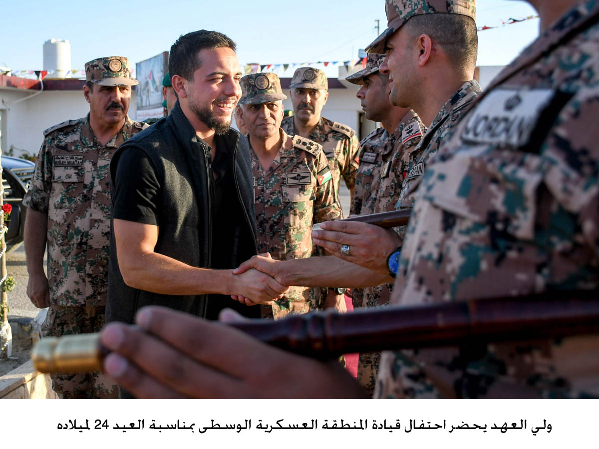 Crown Prince attends central military command's ceremony on his 24th birthday