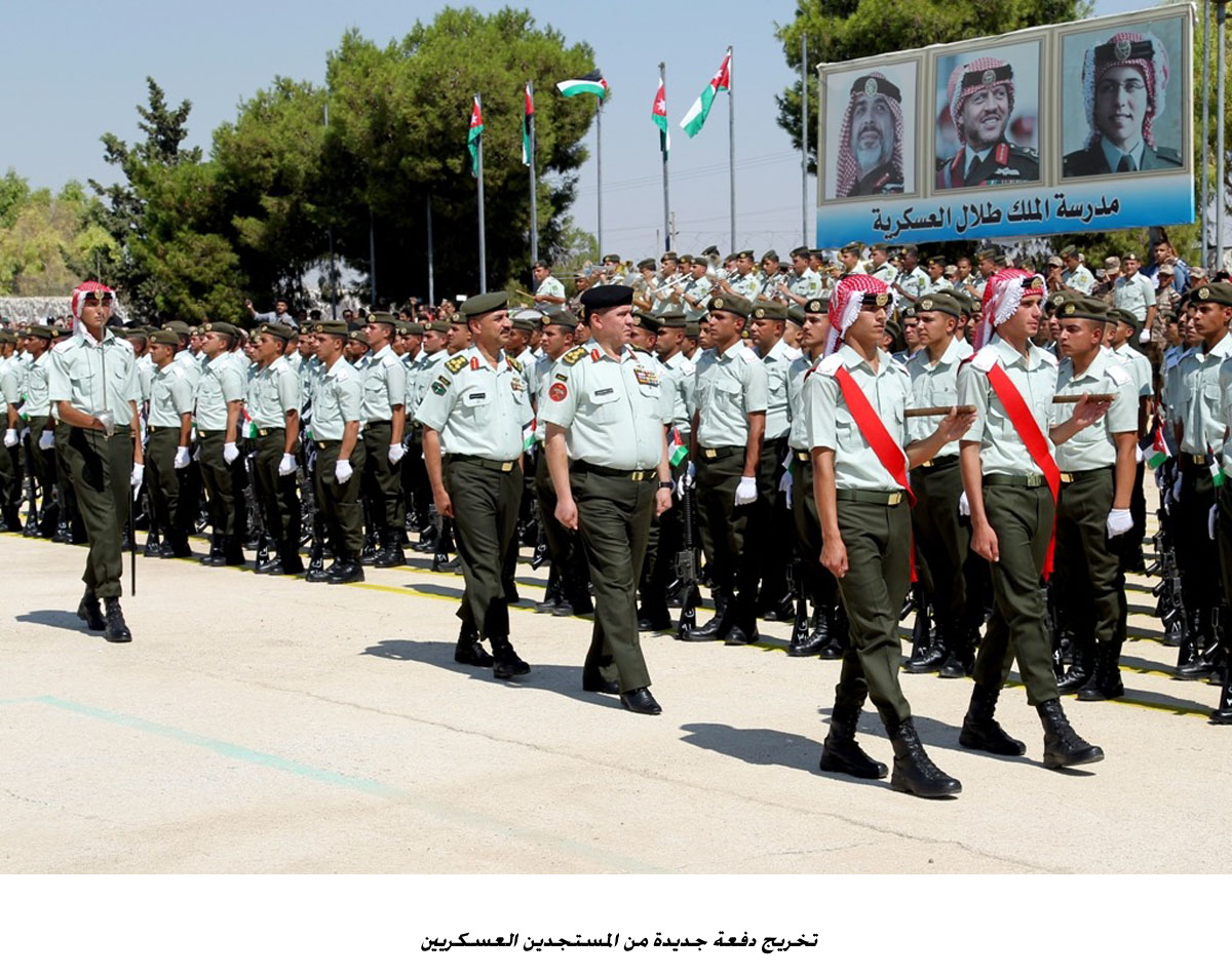 تخريج دفعة جديدة من المستجدين العسكريين<br>