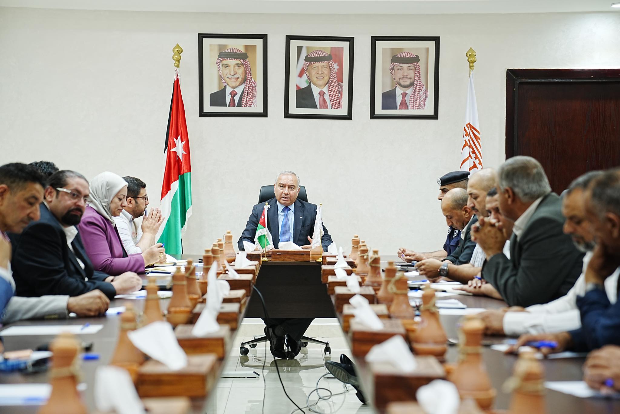 سلطة إقليم البترا وشركاء القطاع السياحي يبحثان تطوير المدينة