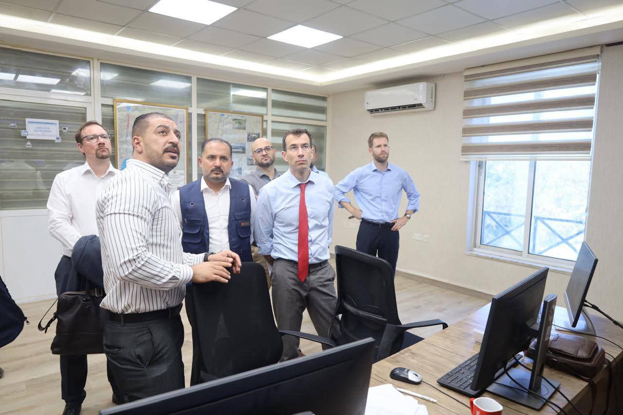 أمين عام سلطة وادي الأردن وسفير الاتحاد الأوروبي يتفقدان مشروع التكيف