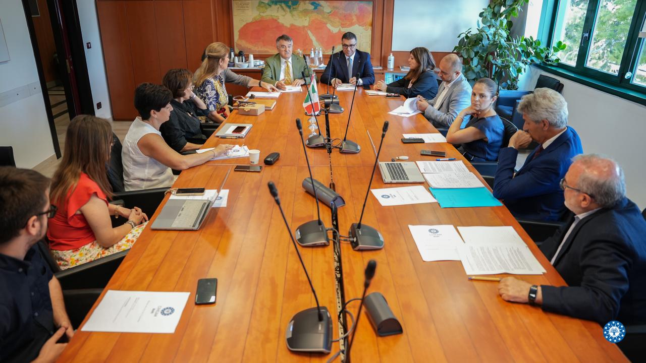 وزارة الزراعة ومعهد باري يبحثان آفاق التعاون المشترك