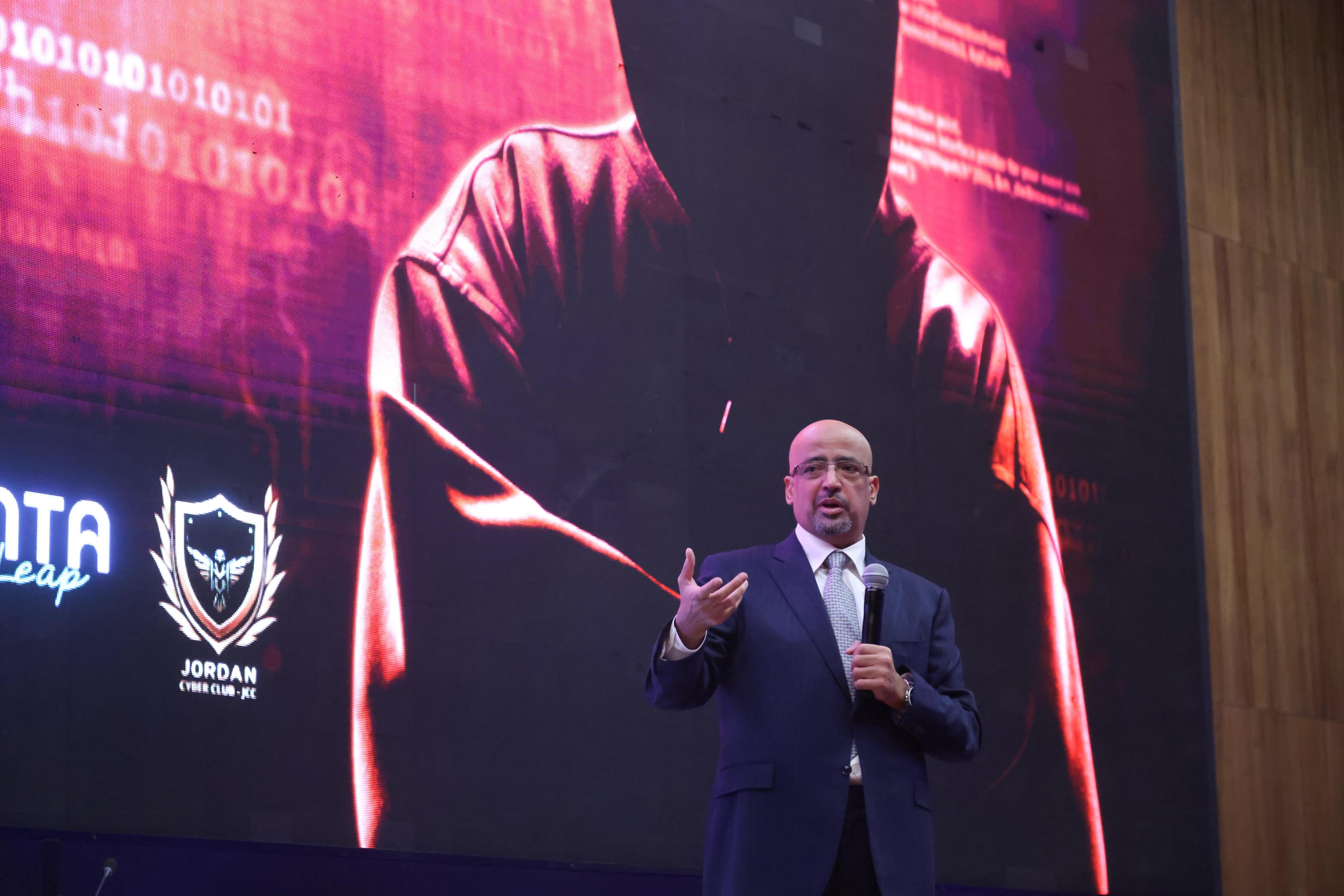 مسابقة بمجال الأمن السيبراني في الأردنية