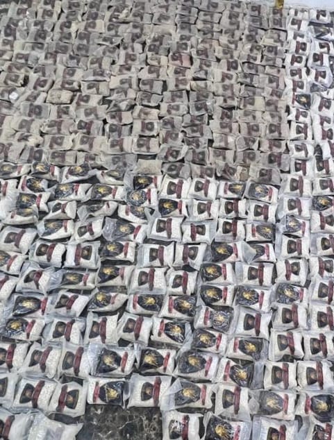 المنطقة العسكرية الشرقية تحبط محاولة تسلل وتهريب مواد مخدرة