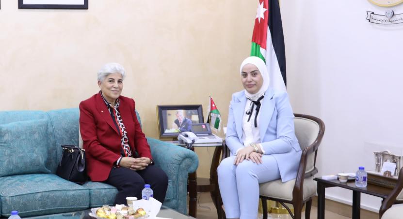 وزيرة التنمية تبحث والسفيرة التونسية آفاق التعاون المشترك