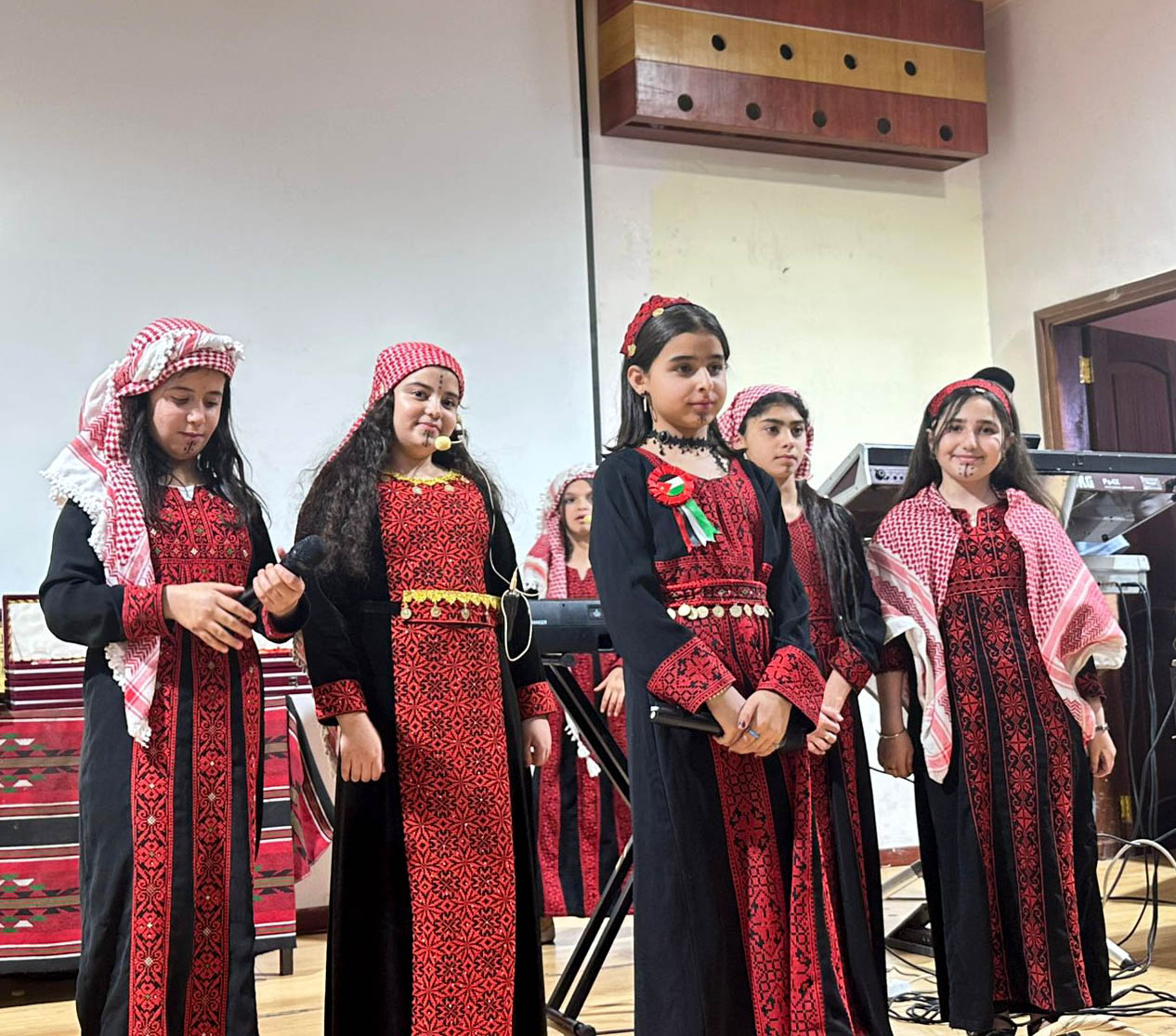 اتحاد الجمعيات الخيرية في جرش يحتفل بالمناسبات الوطنية