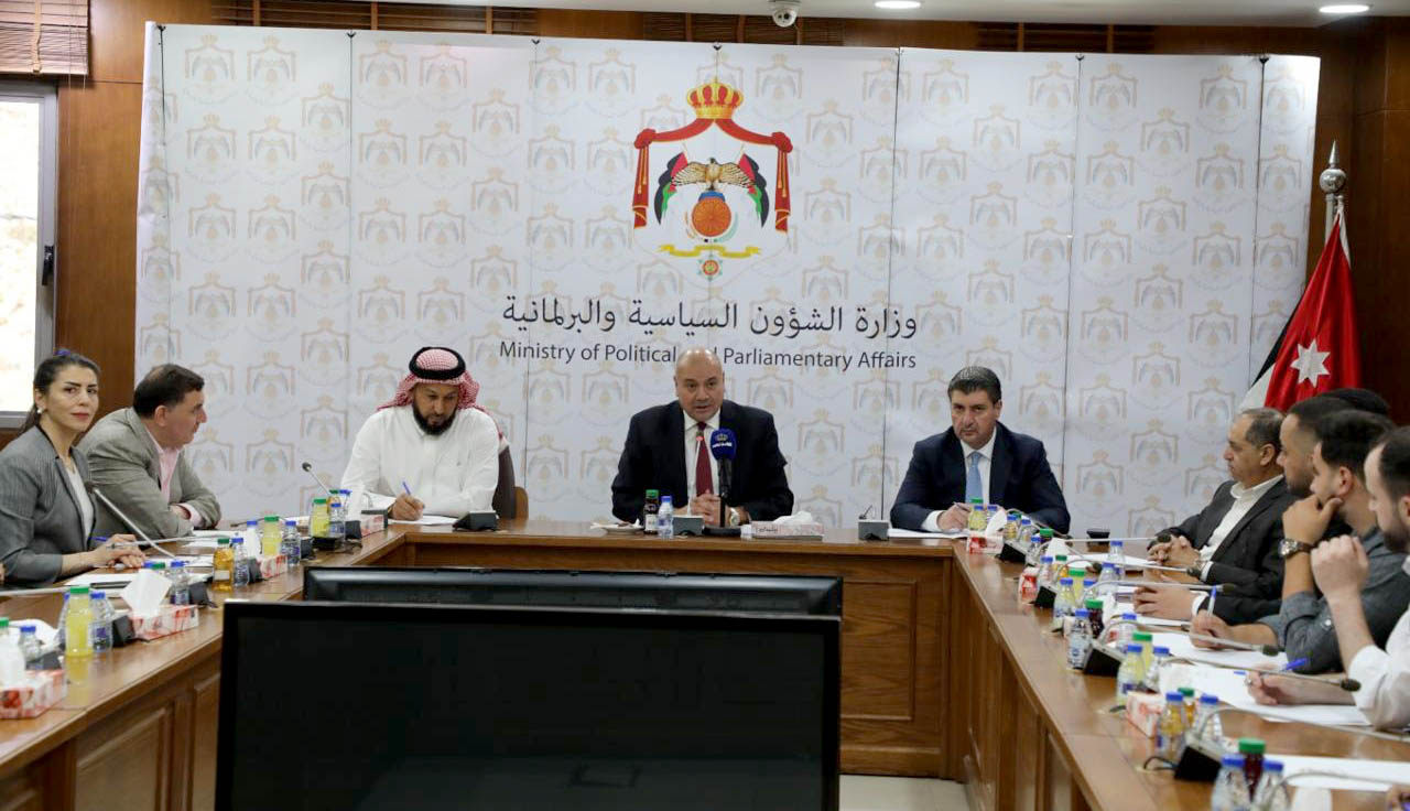 وزير الشؤون السياسية: الشباب القوة المؤثرة داخل المجتمع