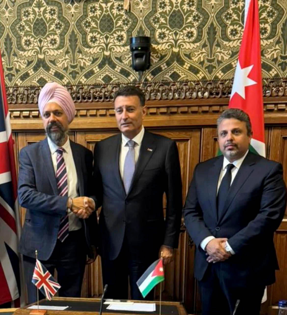 محافظ العاصمة يلتقي محافظ دمشق ومحافظ ريف دمشق