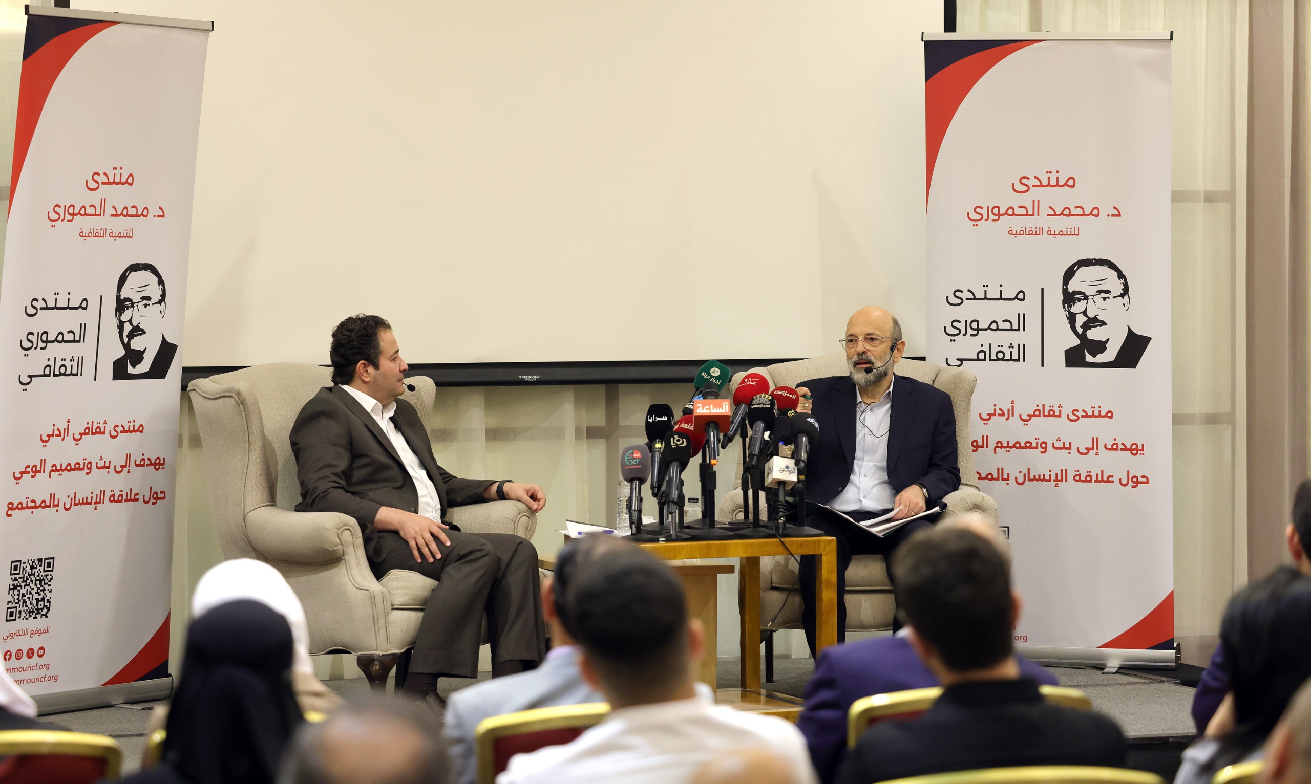 الرزاز: الهوية الوطنية الأردنية تمثل الركيزة الأساسية لوحدة واستقرار الأردن