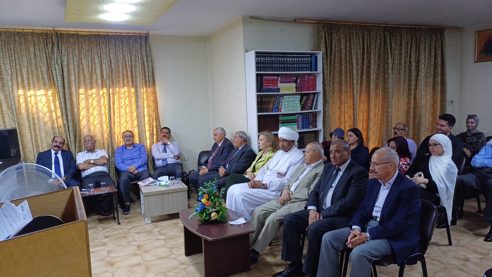 إشهار كتاب إعلاميون في سماء الأردن لتوثيق تجارب رواد الإذاعة والتلفزيون