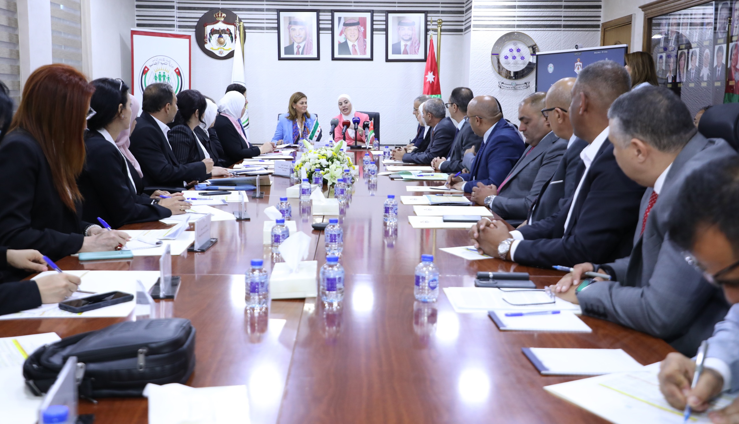 وزيرة التنمية الاجتماعية ونظيرتها السورية تبحثان سبل التعاون في مجالات الحماية الاجتماعية