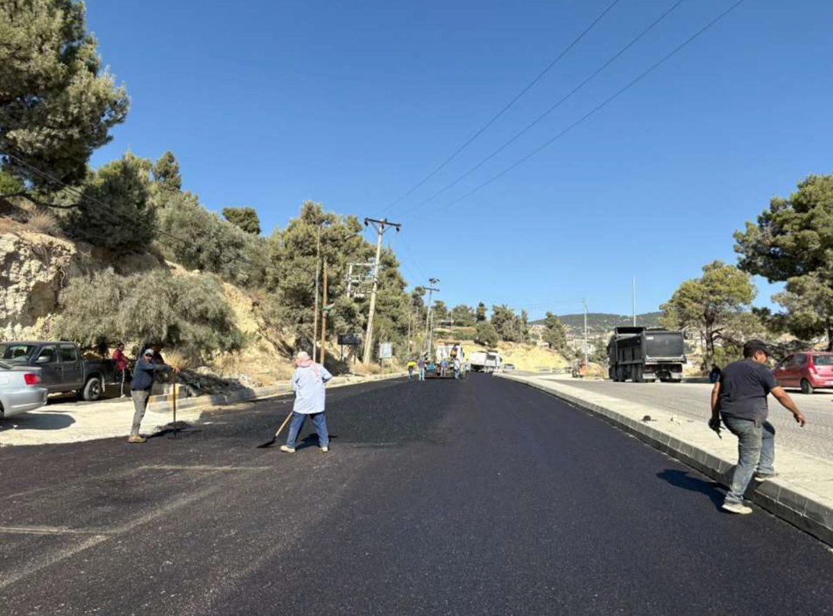 الانتهاء  من مشروع طريق عنجرة - عجلون