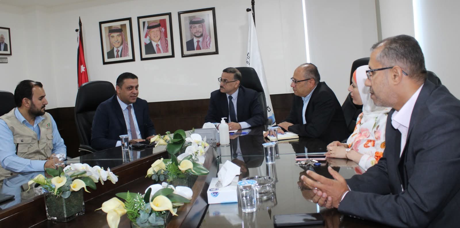 قافلة النزاهة تزور صندوق استثمار الضمان ودائرة الإحصاءات