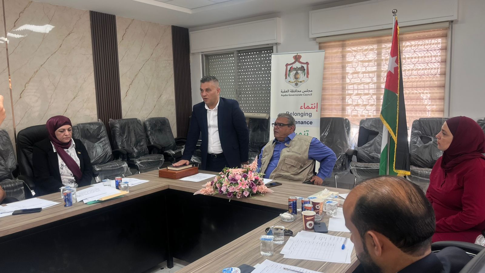 مجلس محافظة العقبة الجديد يؤدي القسم ويتسلم مهامه