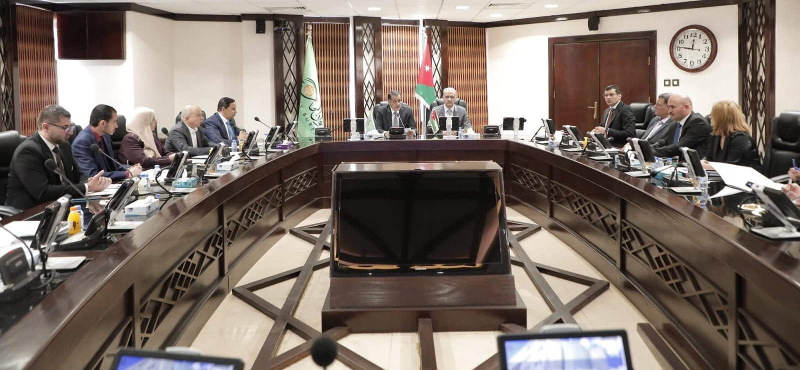 الإدارية النيابية تؤكد أهمية دور ديوان المحاسبة في تعزيز الحوكمة