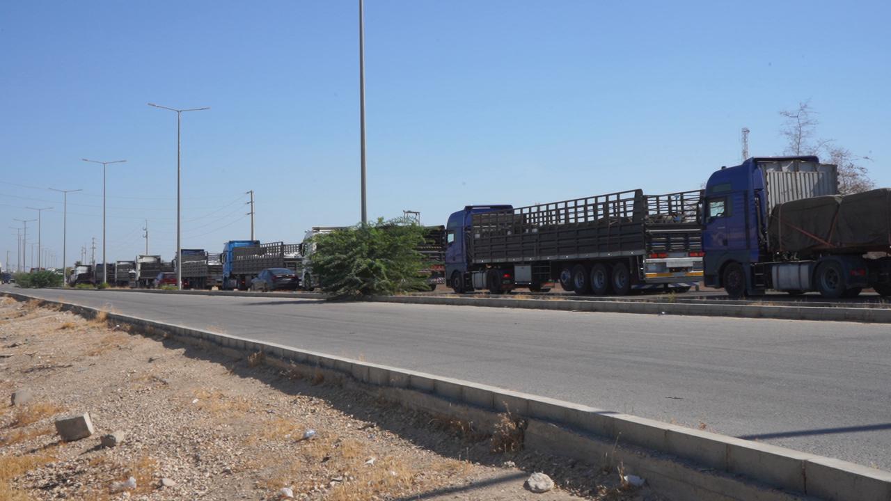 الأردن يستأنف إرسال القوافل الإغاثية إلى قطاع غزة