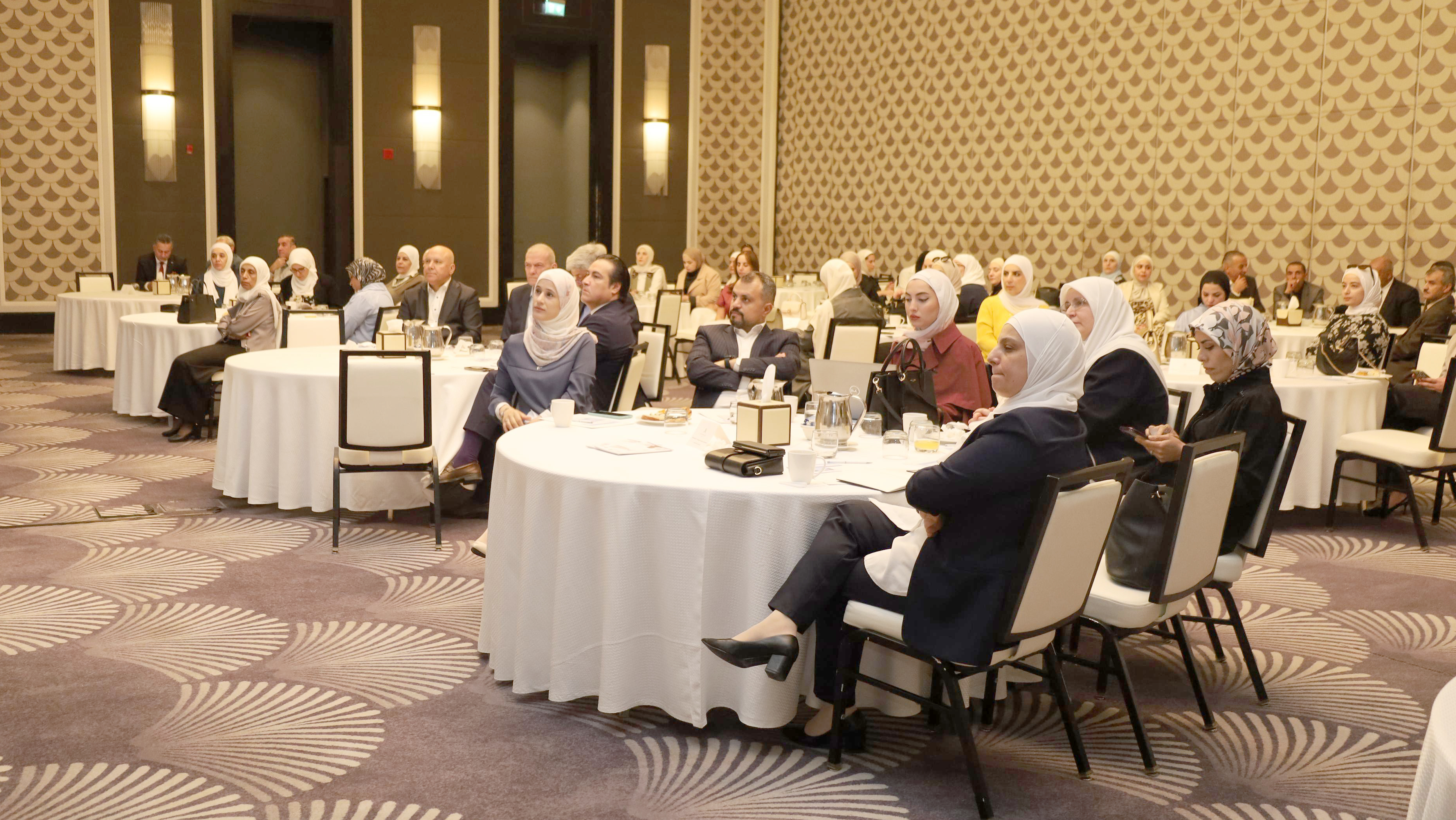 ورشة عمل حول تمكين المرأة بقطاع الطاقة