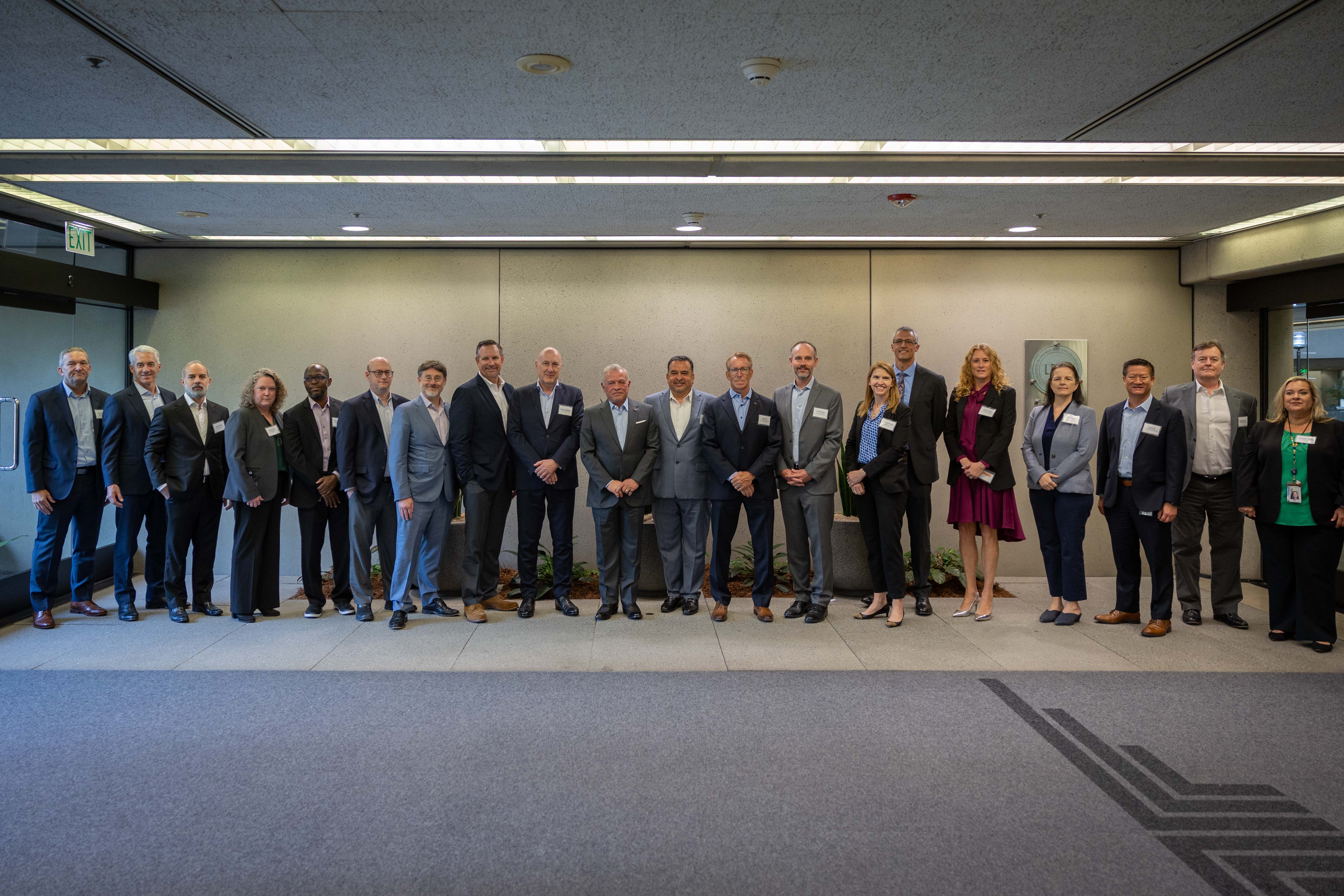 الملك يسلط الضوء على فرص الاستثمار في الأردن خلال لقاء مع ممثلين عن كالبرز في كاليفورنيا