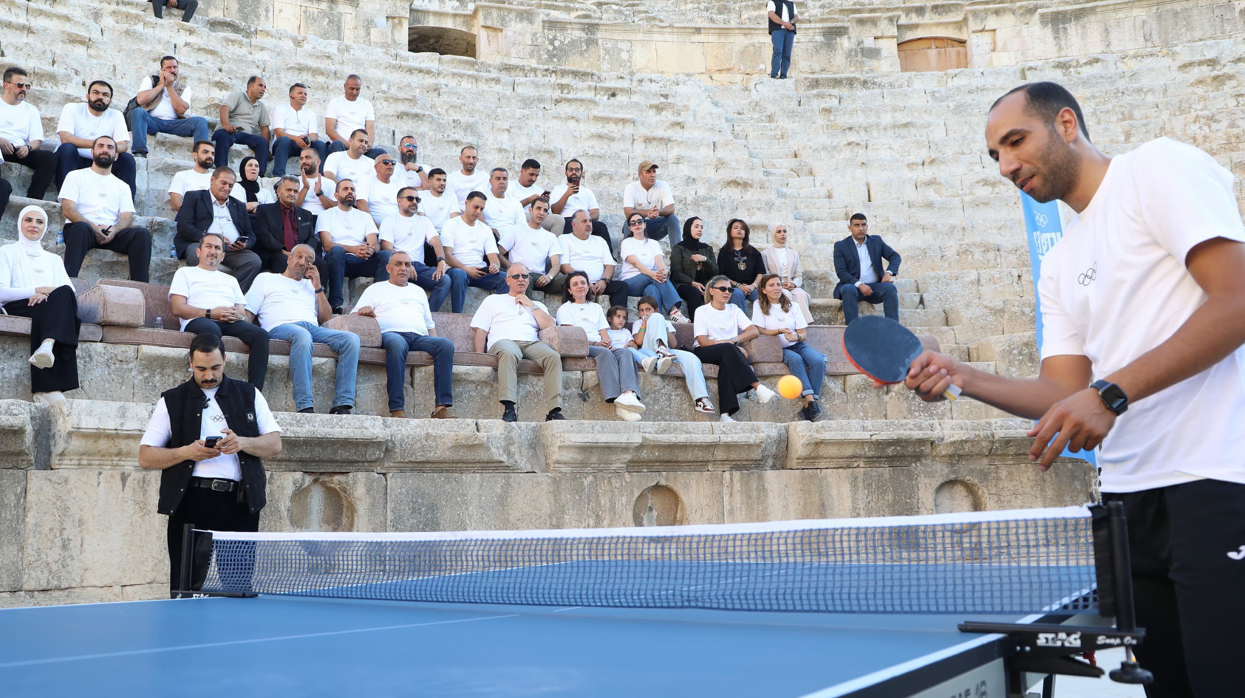 نائب الملك يحضر فعالية اليوم الأولمبي في جرش