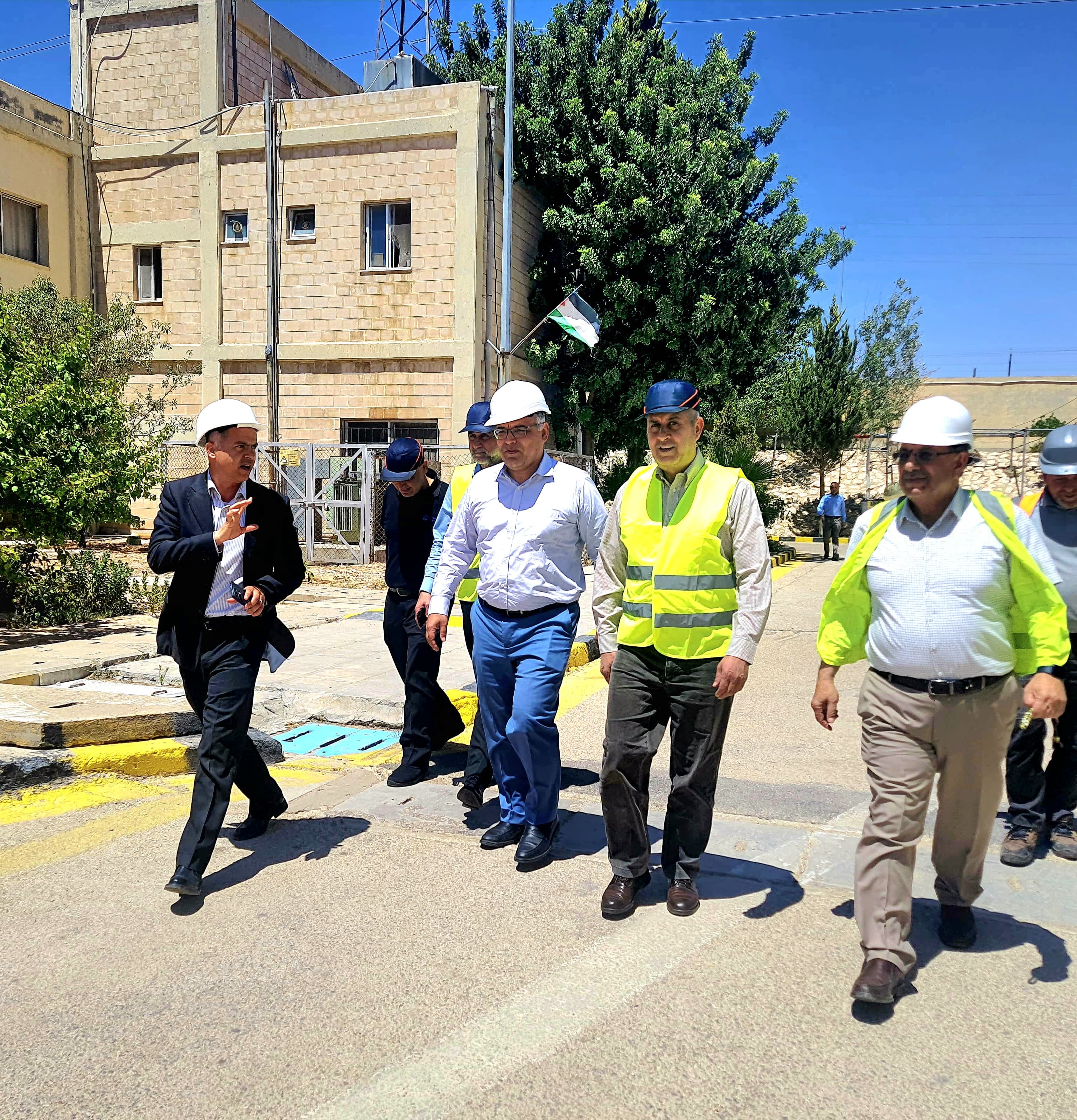 الخرابشة يتفقد محطة رحاب ويؤكد الاستعداد لمواجهة أحمال الكهرباء خلال الصيف