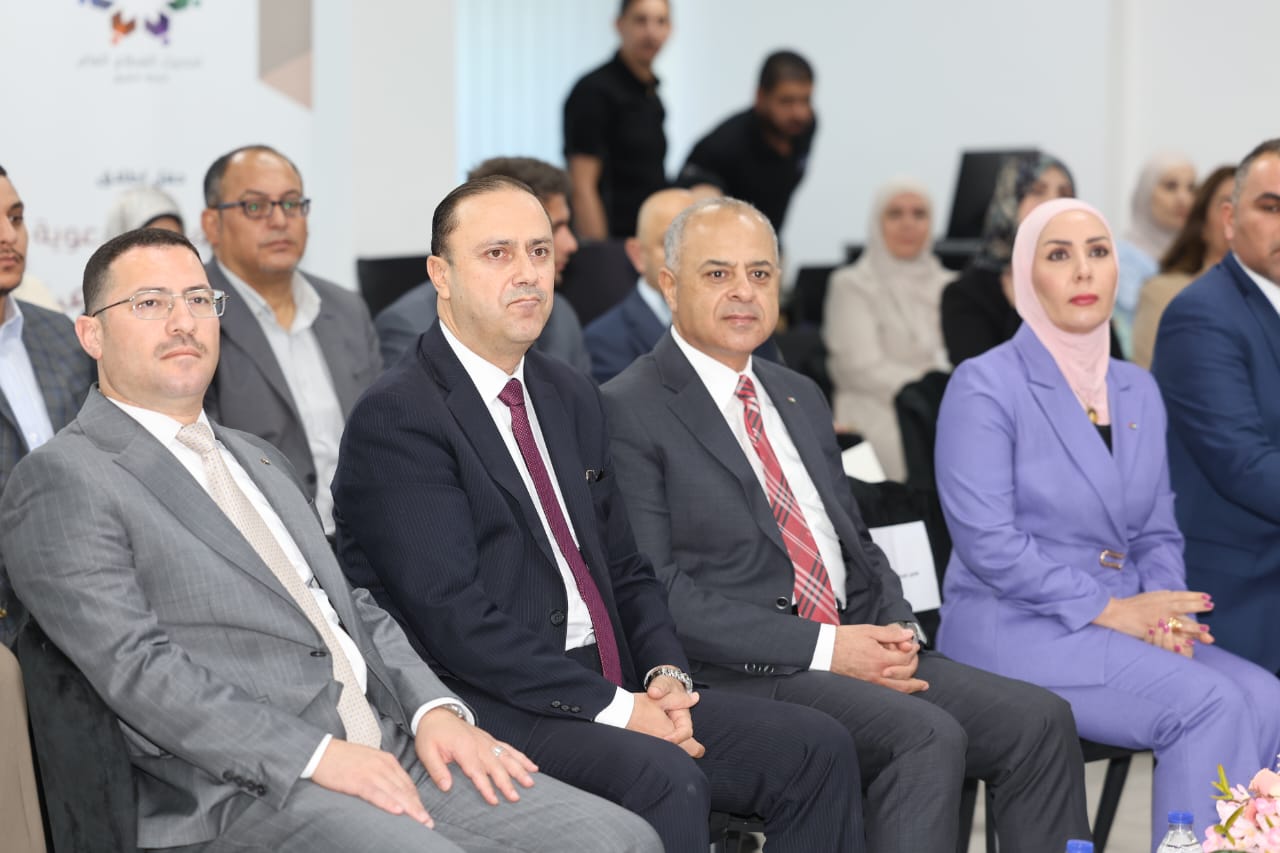 تطوير القطاع العام تطلق حملة خدمتكم واجبنا في محور الثقافة المؤسسية