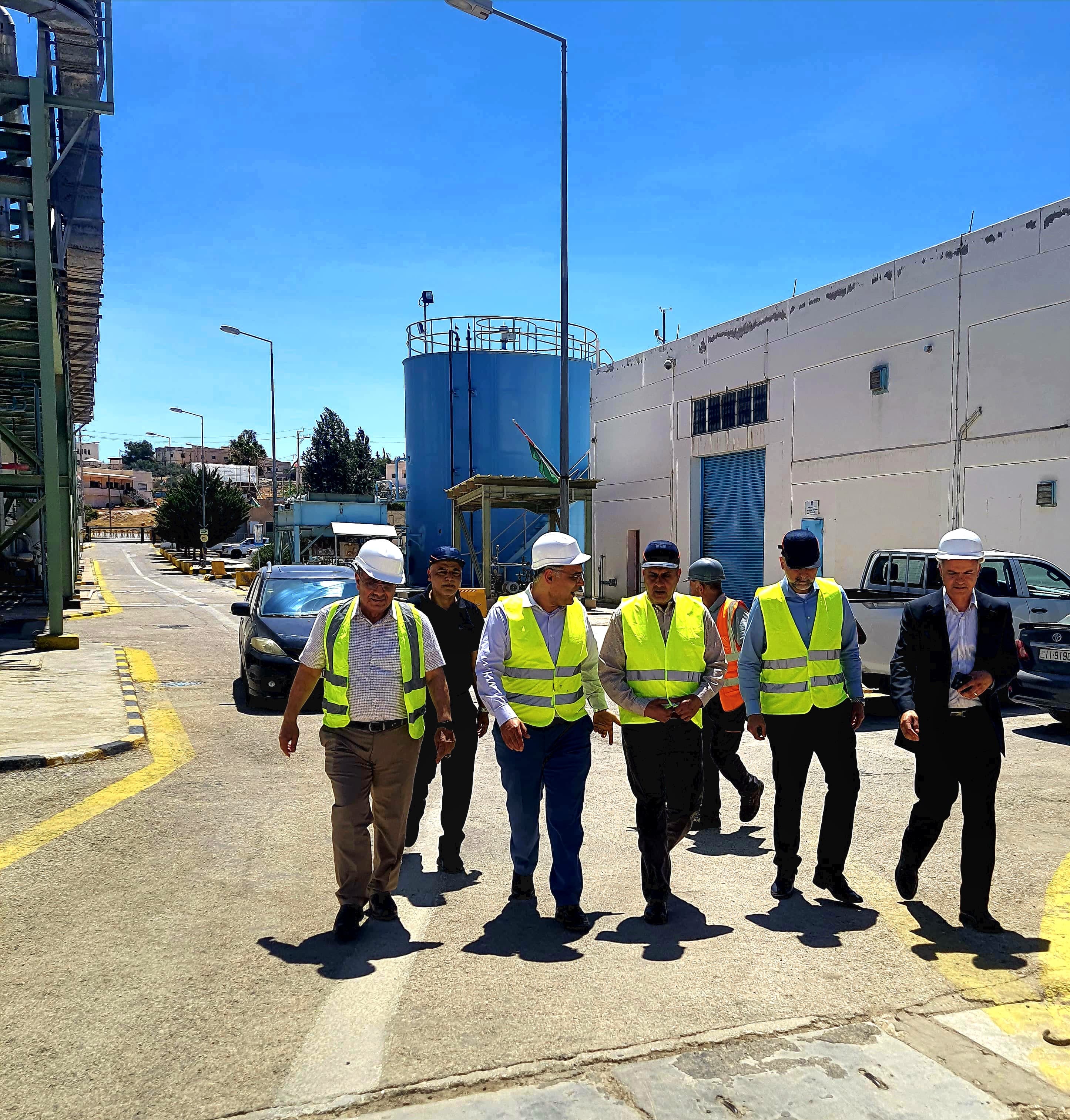 الخرابشة يتفقد محطة رحاب ويؤكد الاستعداد لمواجهة أحمال الكهرباء خلال الصيف