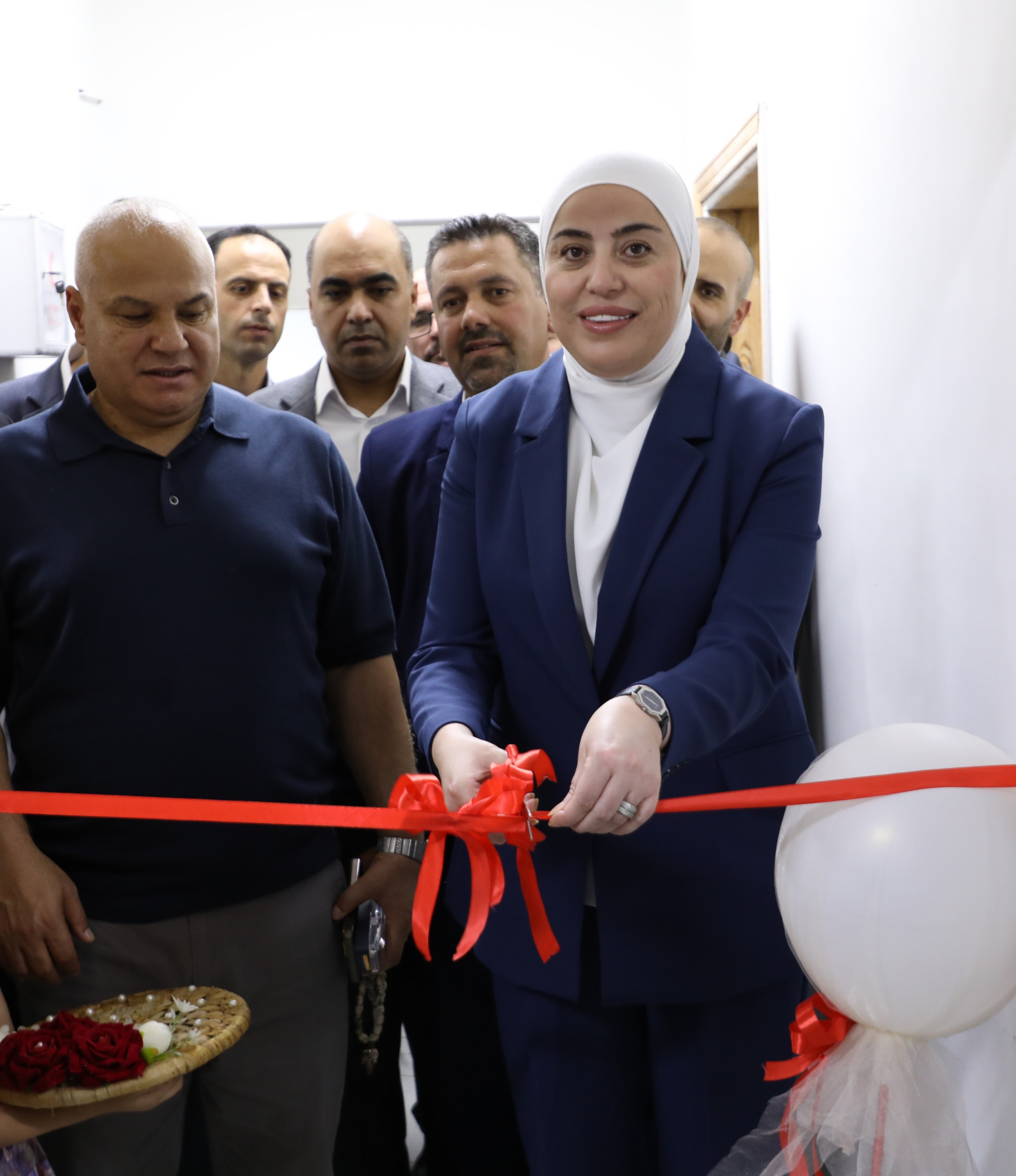 وزيرة التنمية الاجتماعية تفتتح مشغل خياطة لدعم تمكين المرأة في الأغوار الشمالية