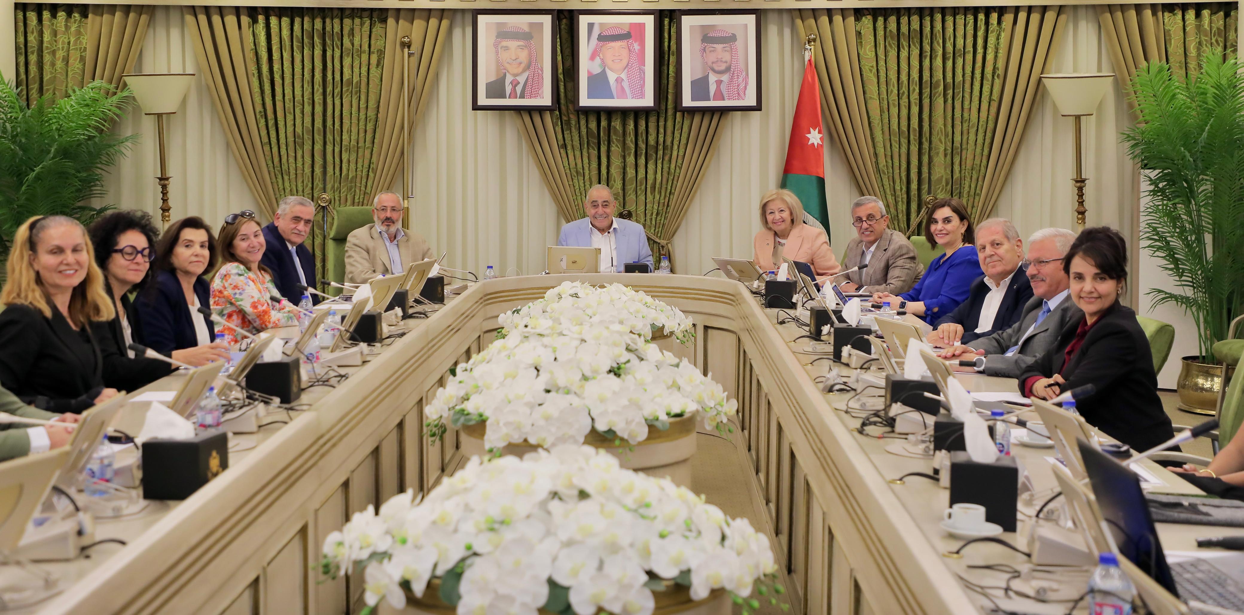 مشتركة في الأعيان تطلع على توصيات لجان تحديث المنظومة الأكاديمية